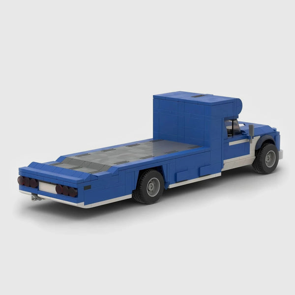 City Flatbed Truck brick model angle 1 view