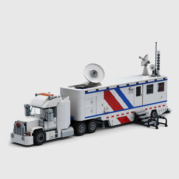 Kenworth Mobile Broadcasting Truck brick model hero view